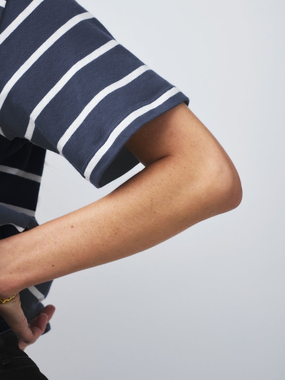 AYR The Practice Tee Dime Knit Short Sleeved Tee Shirt - Navy White Stripe - XL - Picture 13 of 14